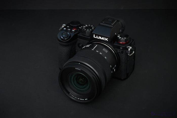 Panasonic LUMIX DC-S5＆20-60mmレンズ